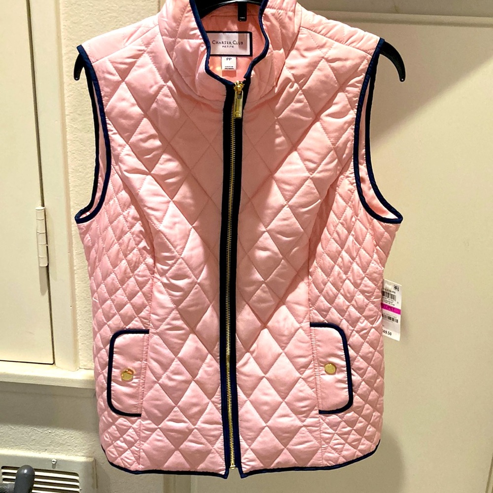 NWT-FINAL PRICE- was $17, now $15, Charter Club pink quilted zippered vest